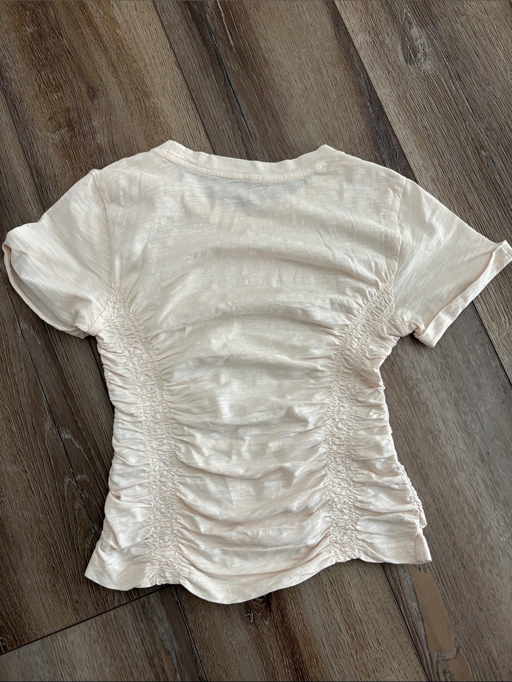 Pilcro Cream Ruched Side-Panel Short Sleeve Tee - Picture 2 of 3